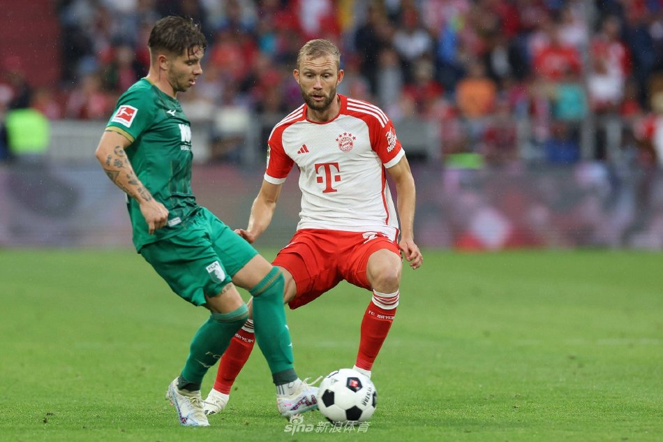 他特别注重 他特别注重