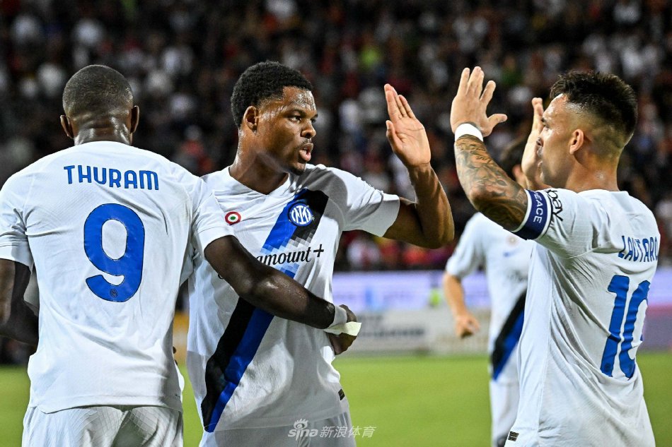 其在赛场上 其在赛场上