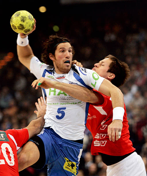 是他迅速恢 是他迅速恢